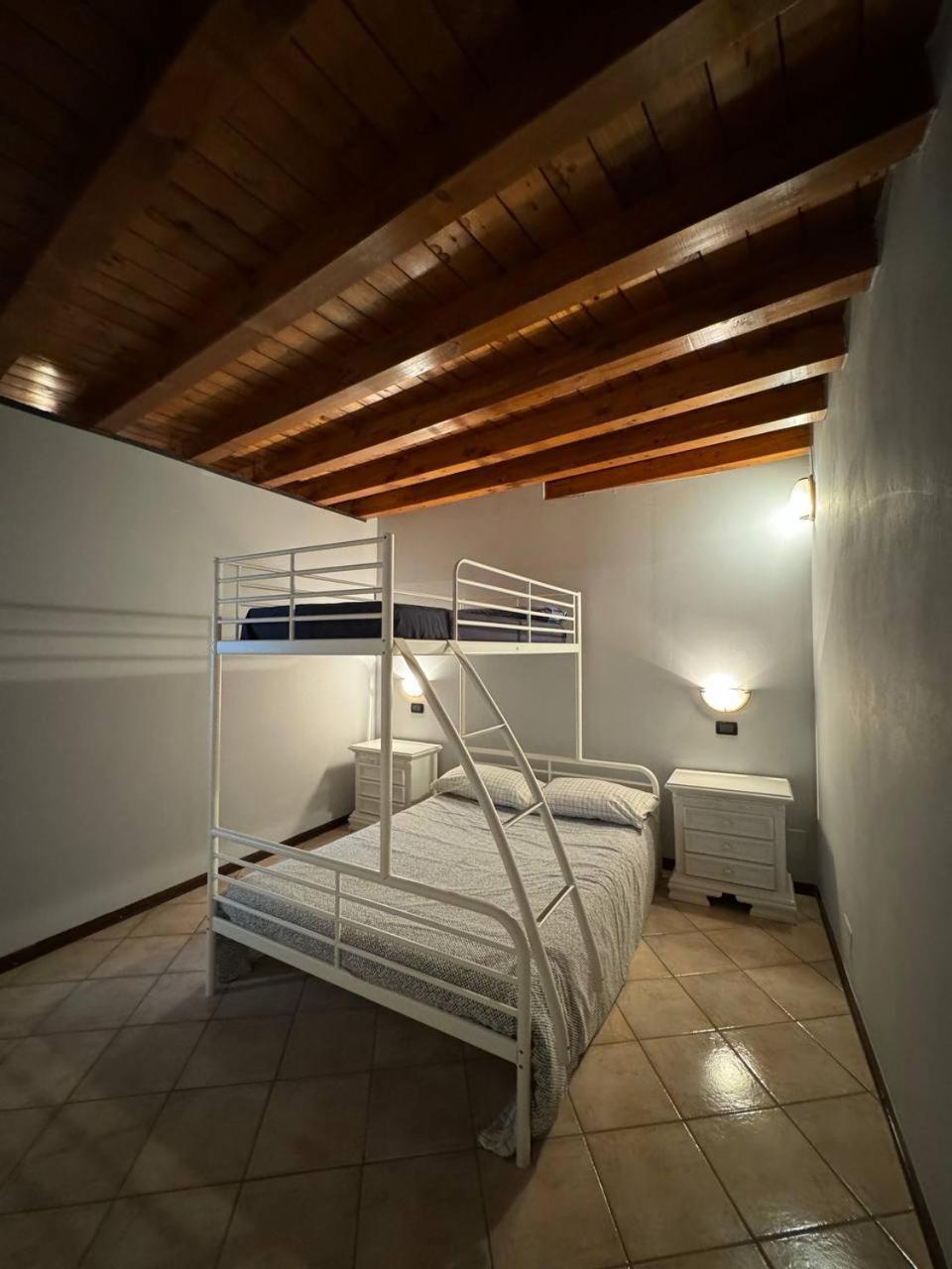 B&B Al Vec Licinsi' Moniga del Garda Exterior foto