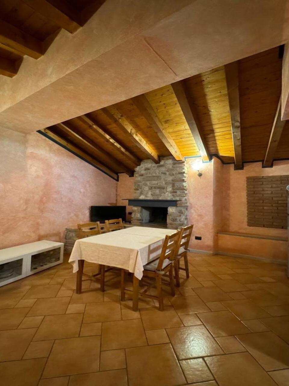 B&B Al Vec Licinsi' Moniga del Garda Exterior foto